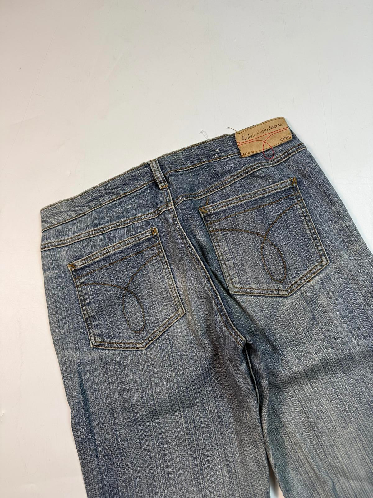 Y2K Calvin Klein bootcut denim jeans (W28)