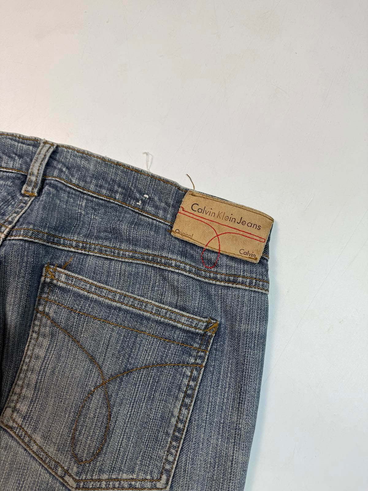 Y2K Calvin Klein bootcut denim jeans (W28)