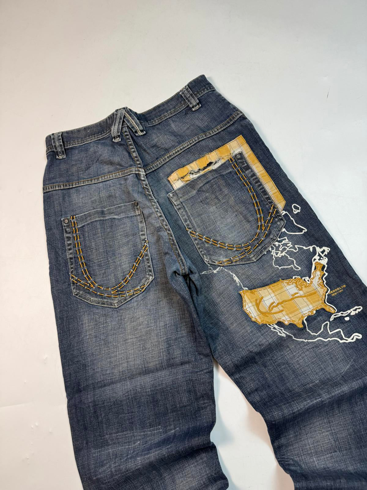 Vintage Karl Kani baggy hip hop jeans (W30)