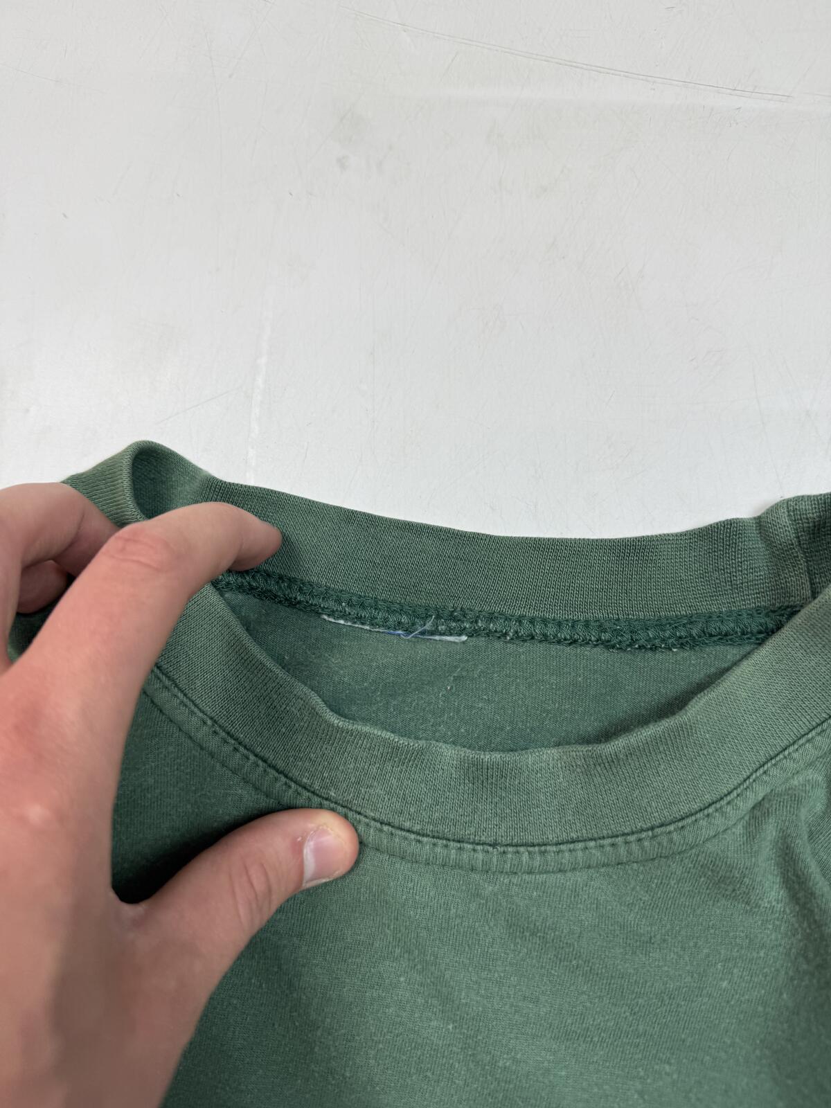 Vintage 90s Reebok centre logo tee (L)