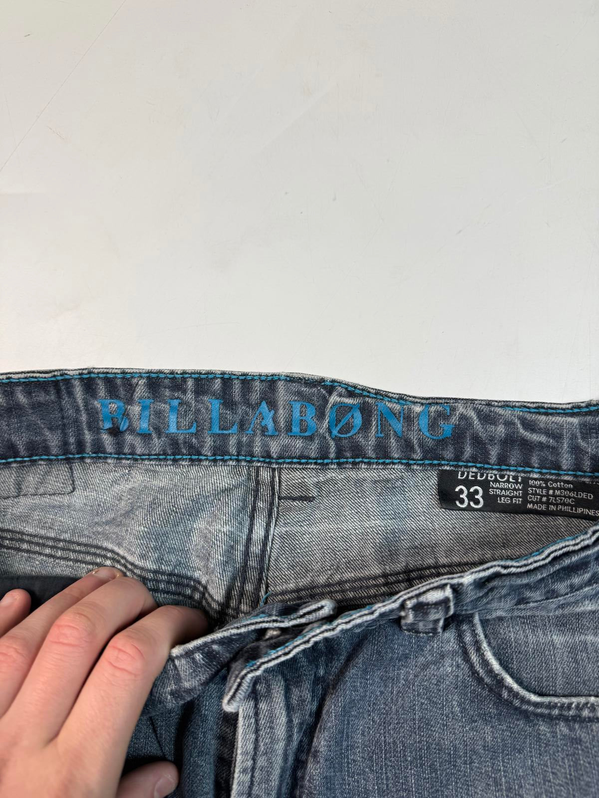 Vintage Y2K Billabong baggy hip hop Jeans (W33)
