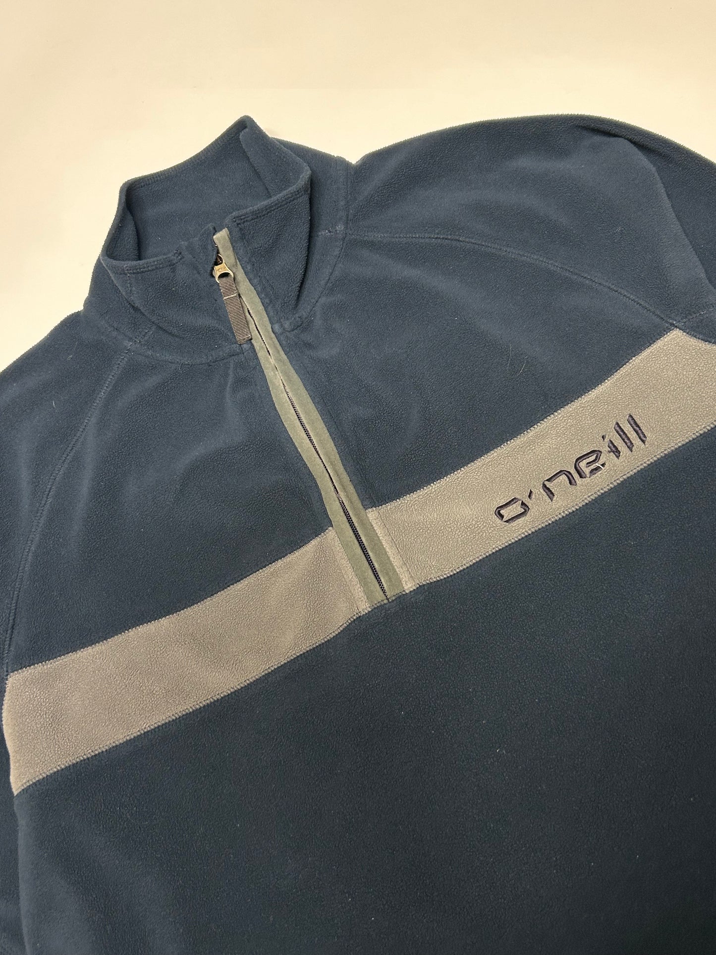 Vintage O'neill quarter zip fleece (L)