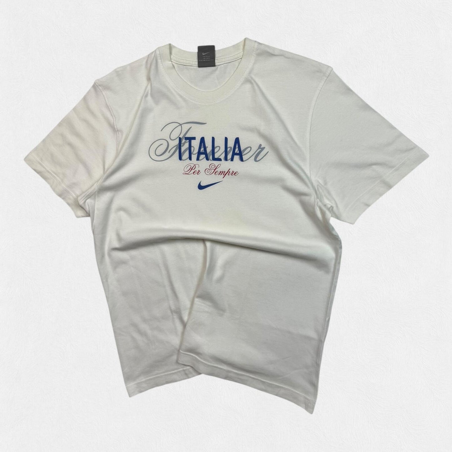 Vintage Italy Nike football graphic tee (L)