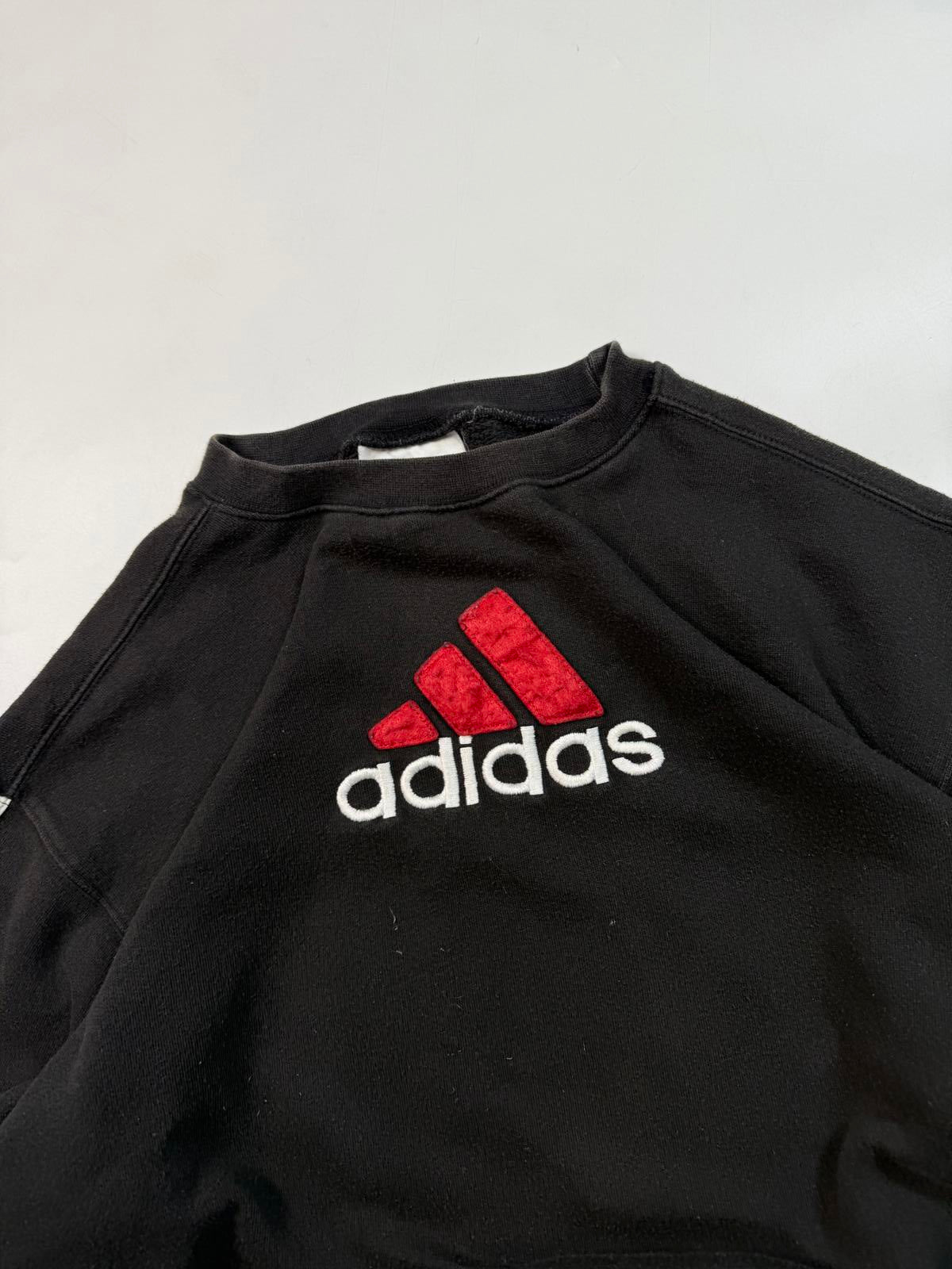 Vintage 90s adidas centre logo sweatshirt (S)