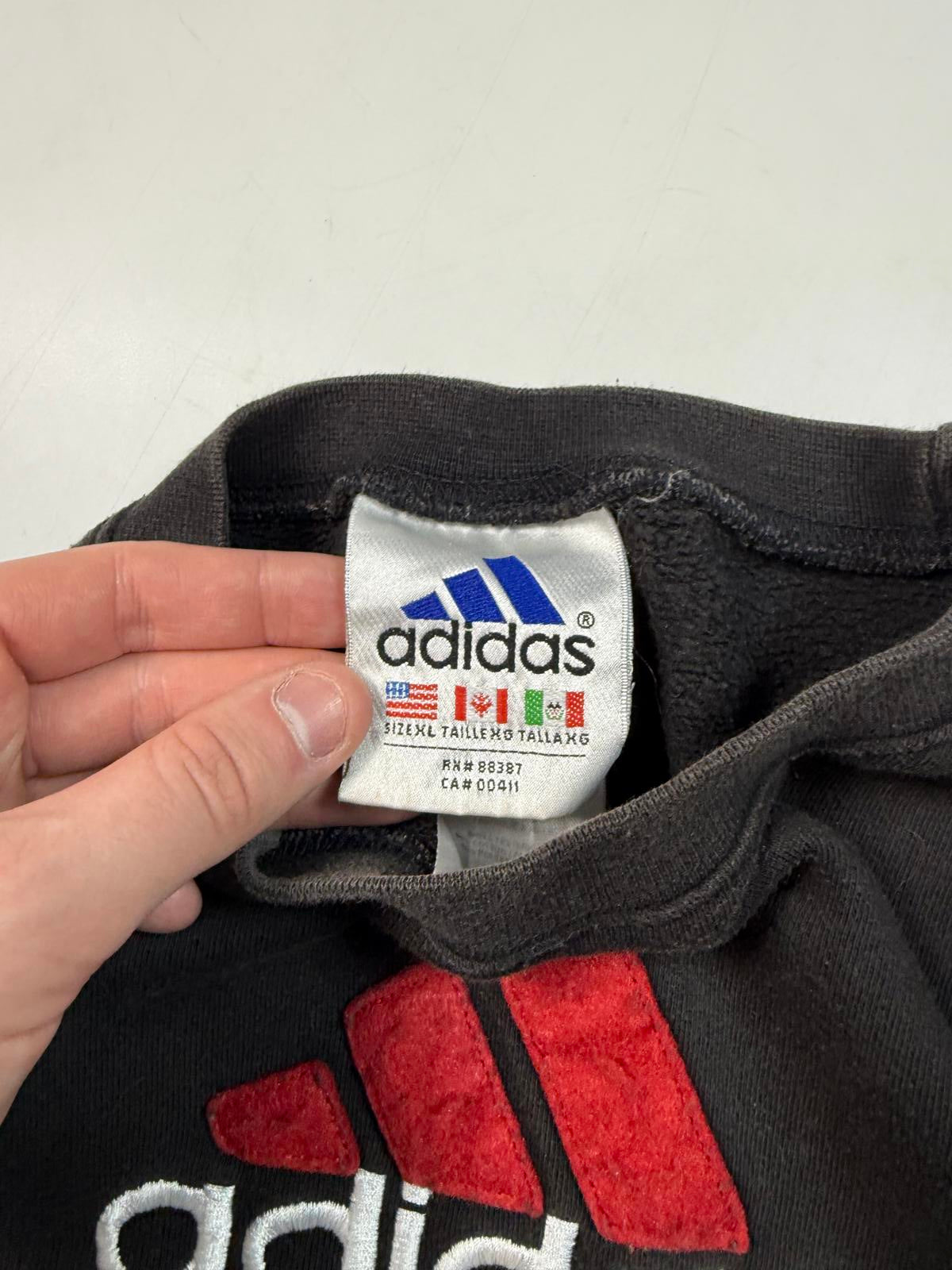 Vintage 90s adidas centre logo sweatshirt (S)