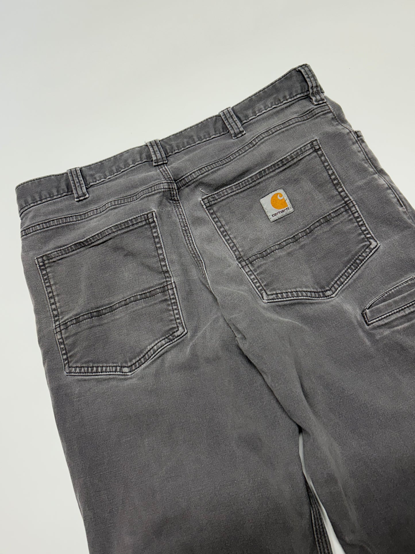 Carhartt carpenter pants (W33)
