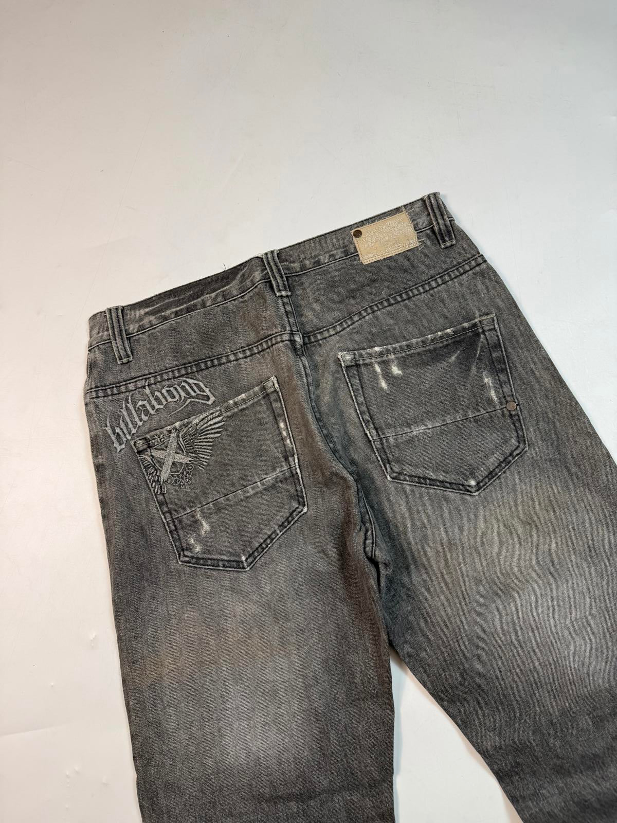 Vintage Y2K Billabong baggy hip hop Jeans (W32)