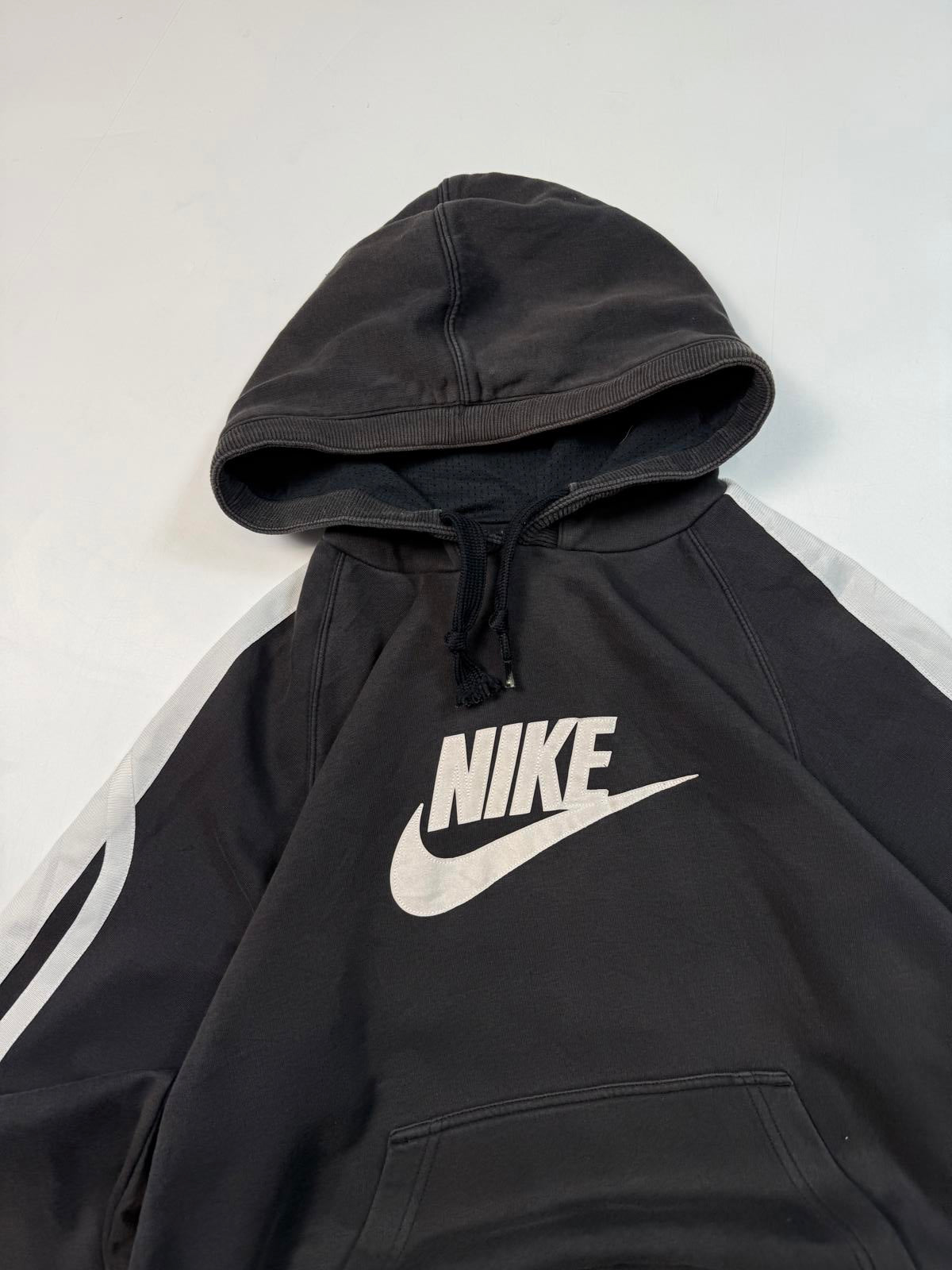 Vintage Nike centre logo hoodie (M)