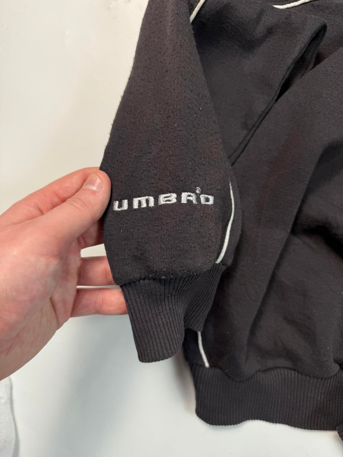 Vintage Umbro small logo sweatshirt (L)