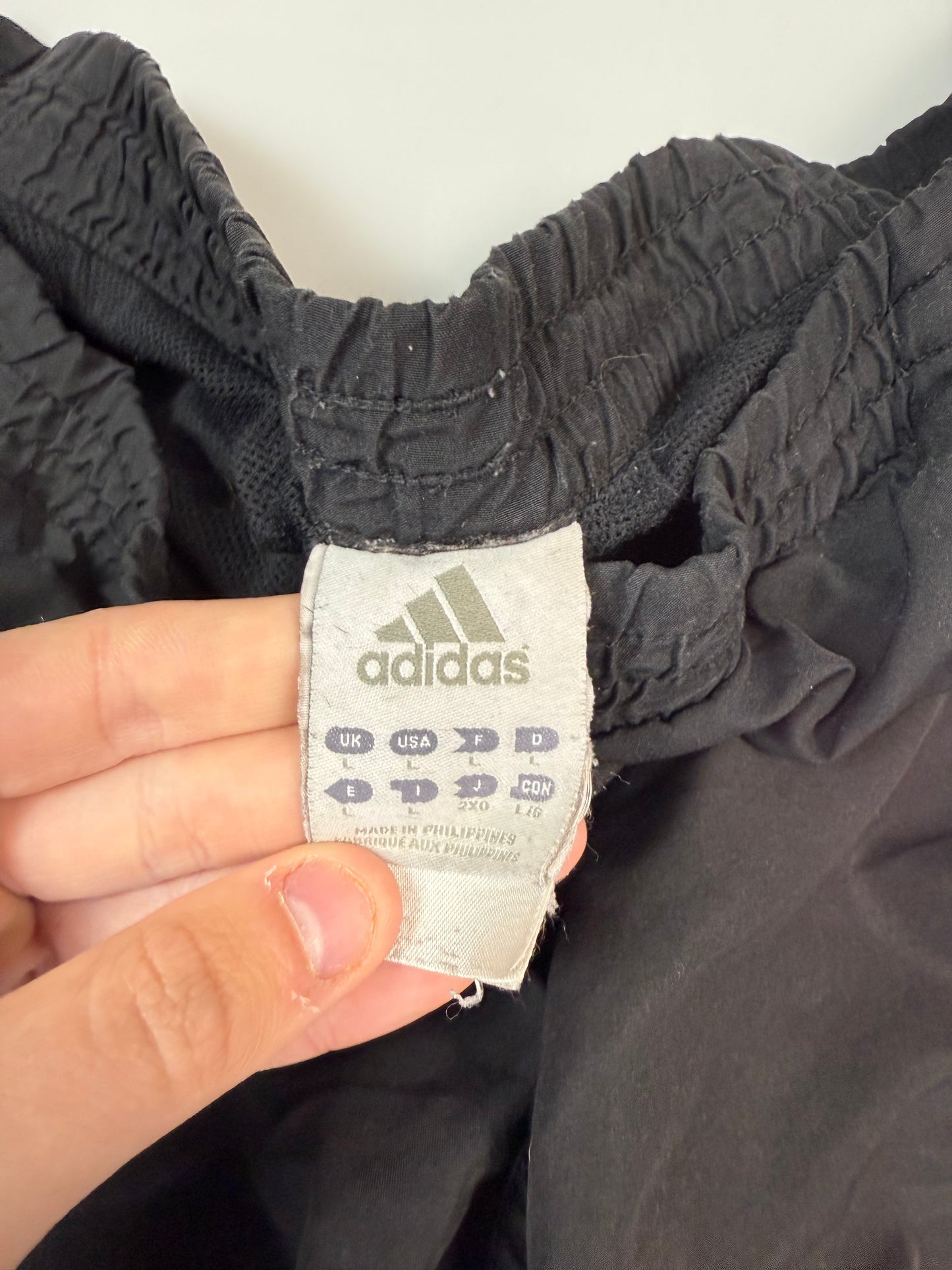 Vintage Adidas baggy track pants (L)