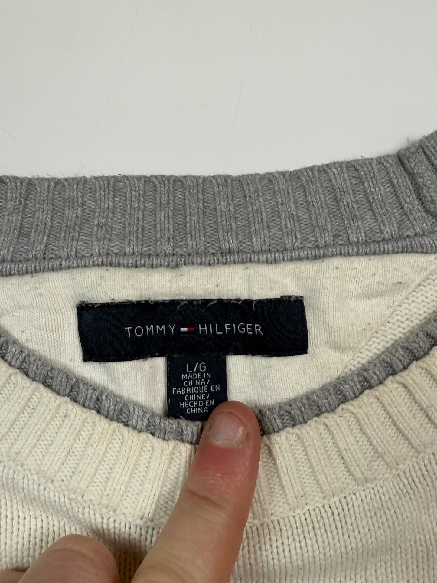 Tommy Hilfiger knit sweater (L)