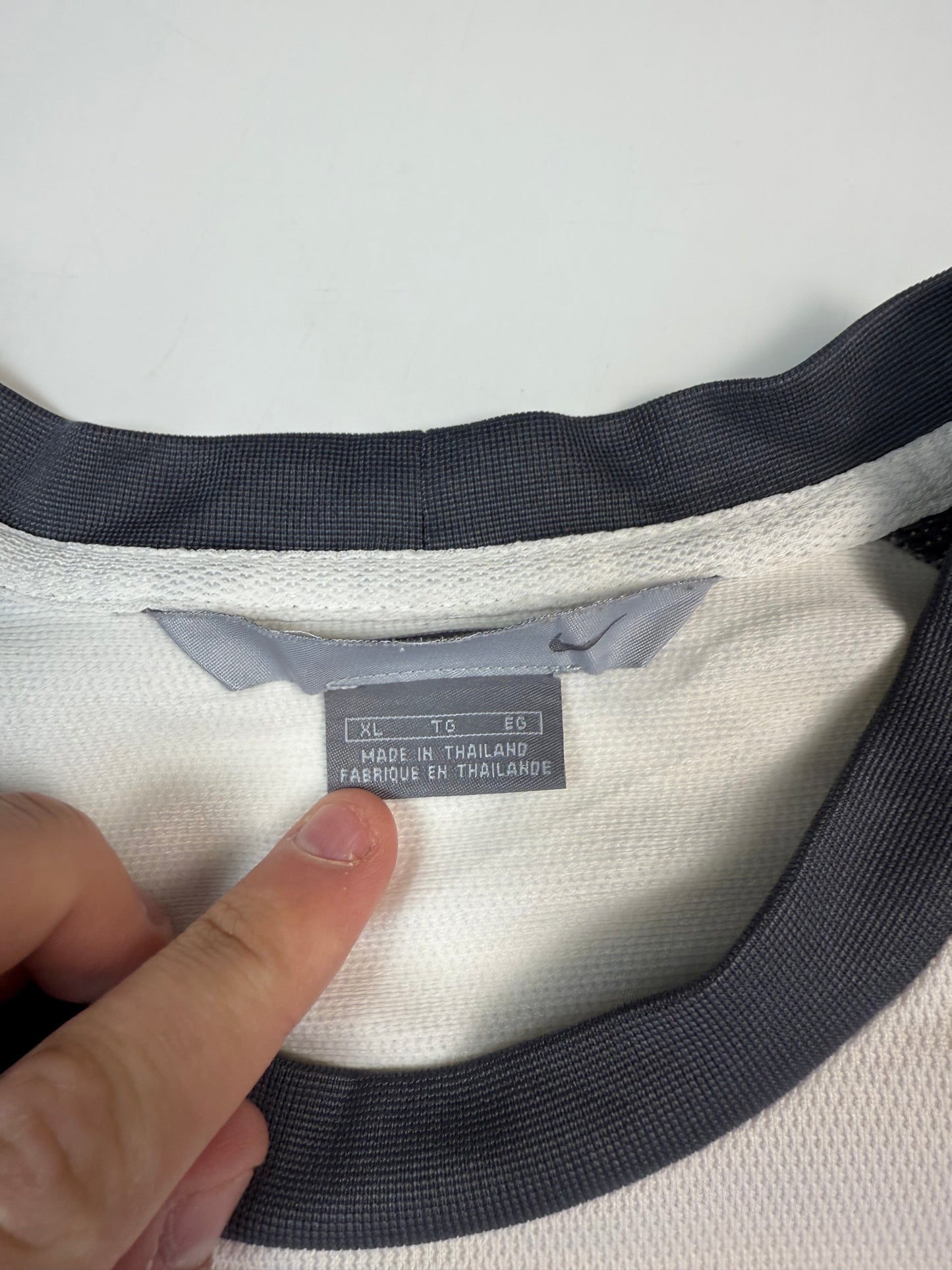 Vintage Nike mini swoosh sport tee (XL)