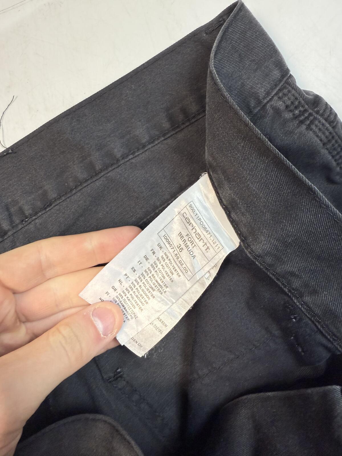Carhartt WIP baggy carpenter shorts (W34)