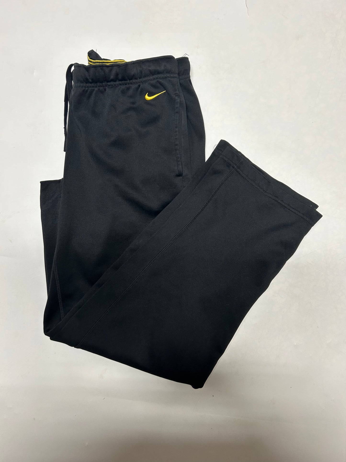 Nike track pants (M)
