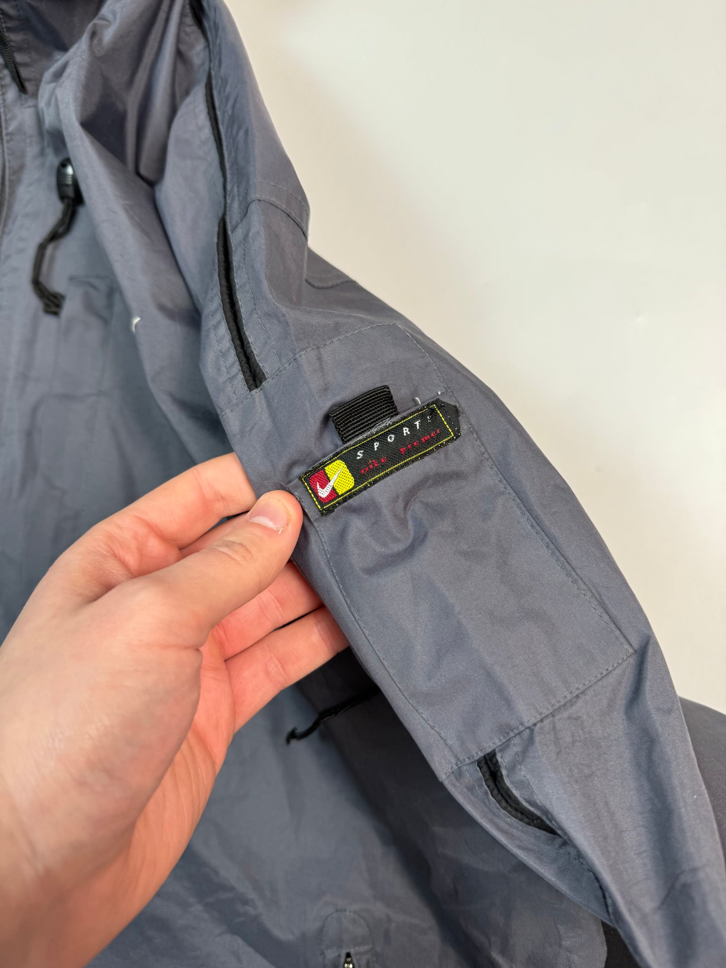 Vintage 90s Nike big swoosh rain jacket (L)