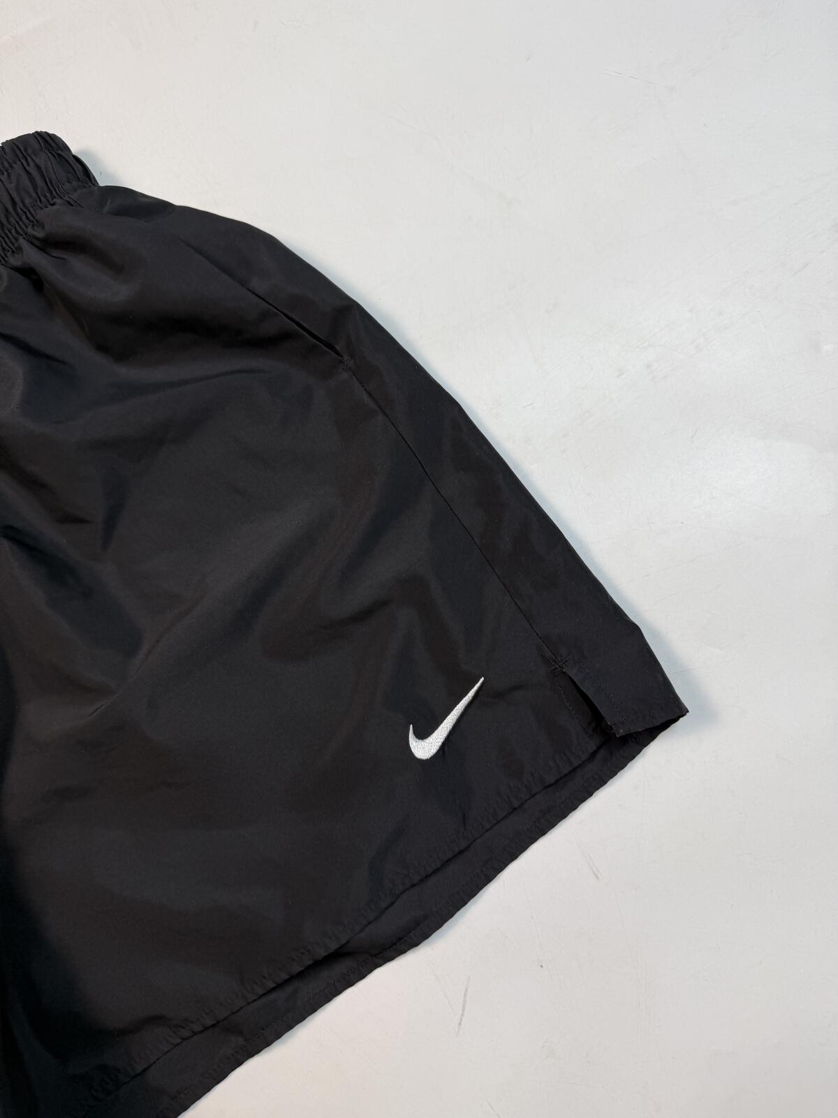 Nike baggy mini swoosh sport shorts (XXL)