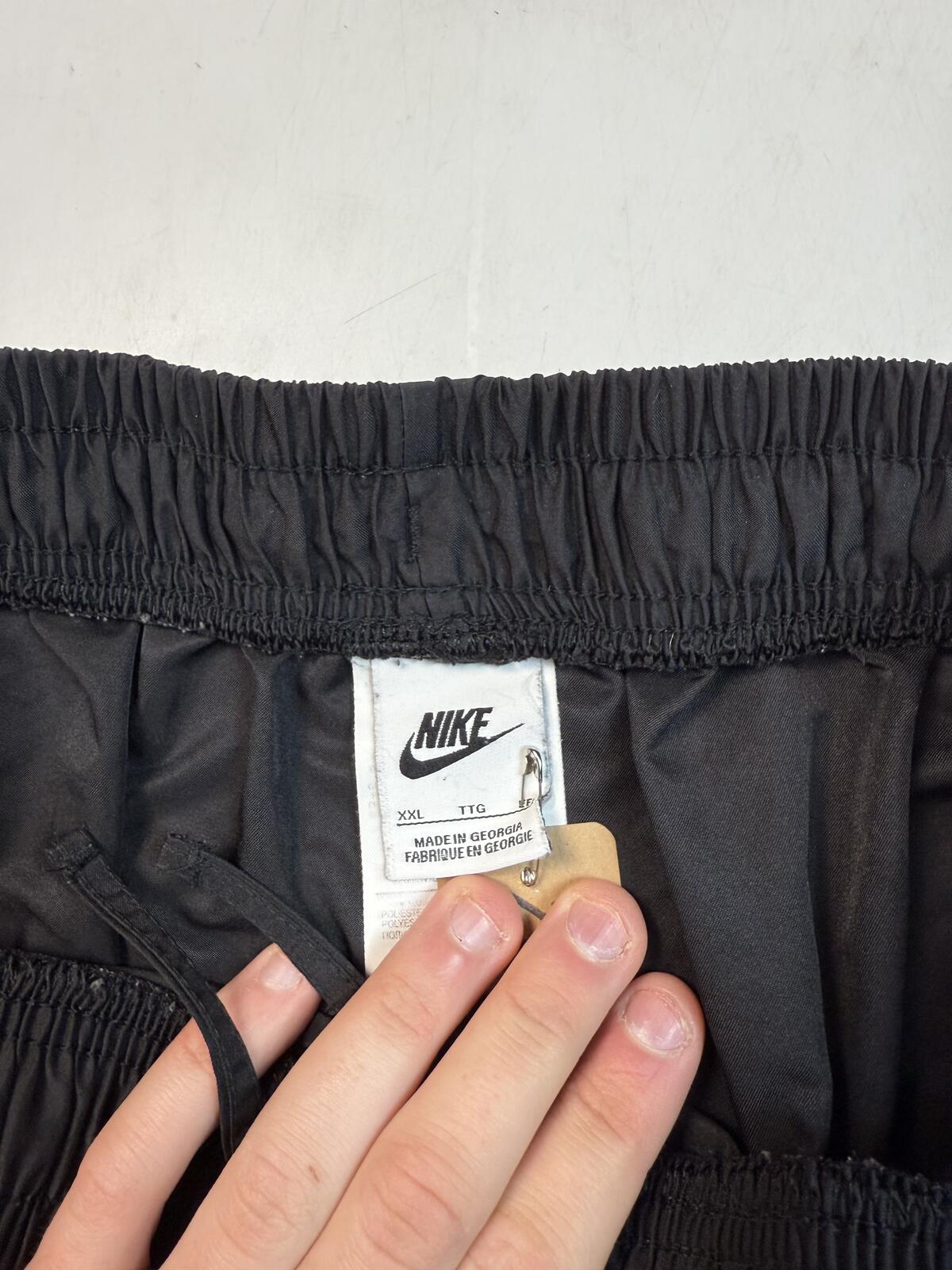 Nike baggy mini swoosh sport shorts (XXL)