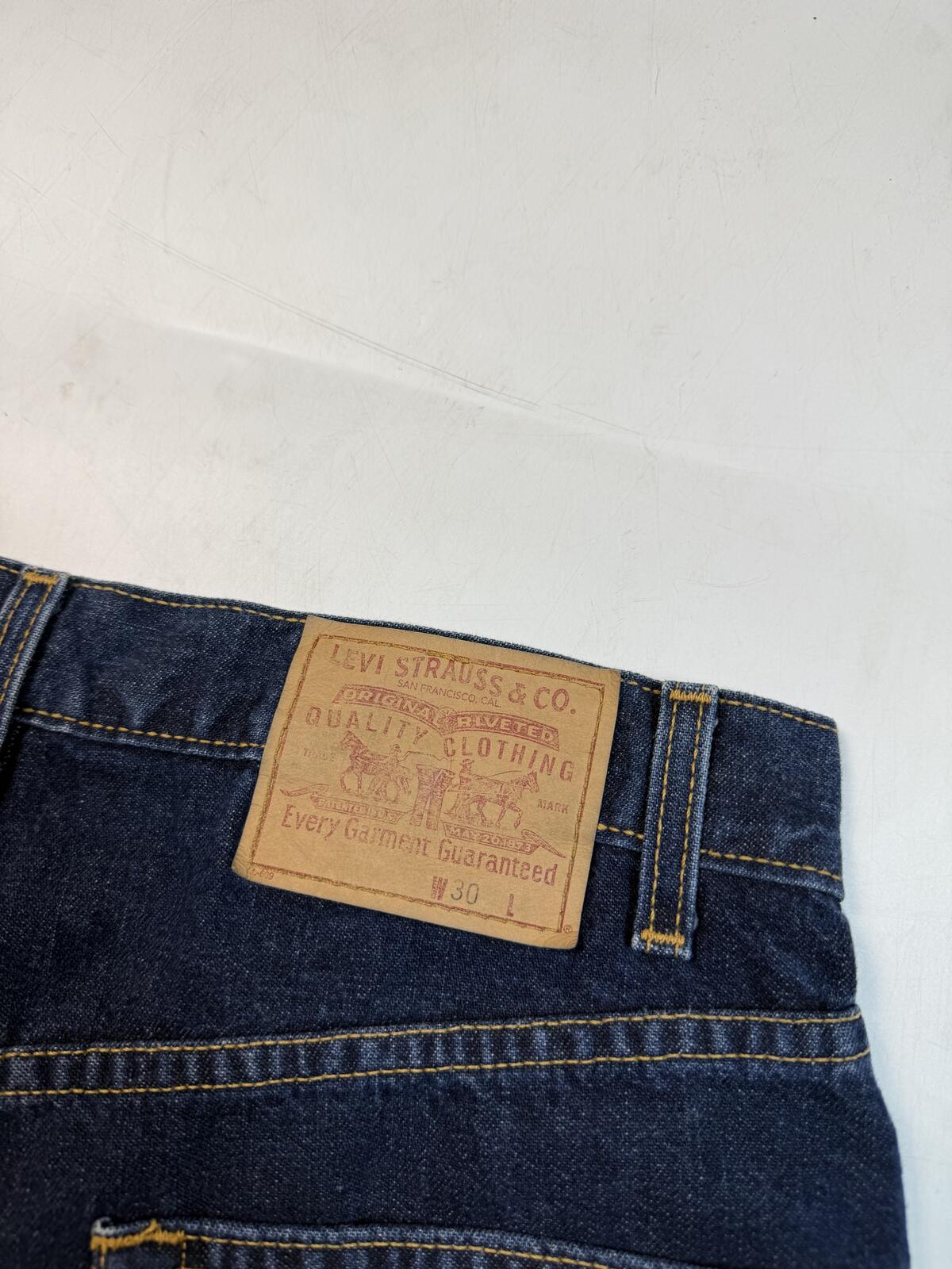 Levi's baggy denim shorts jorts (W30)
