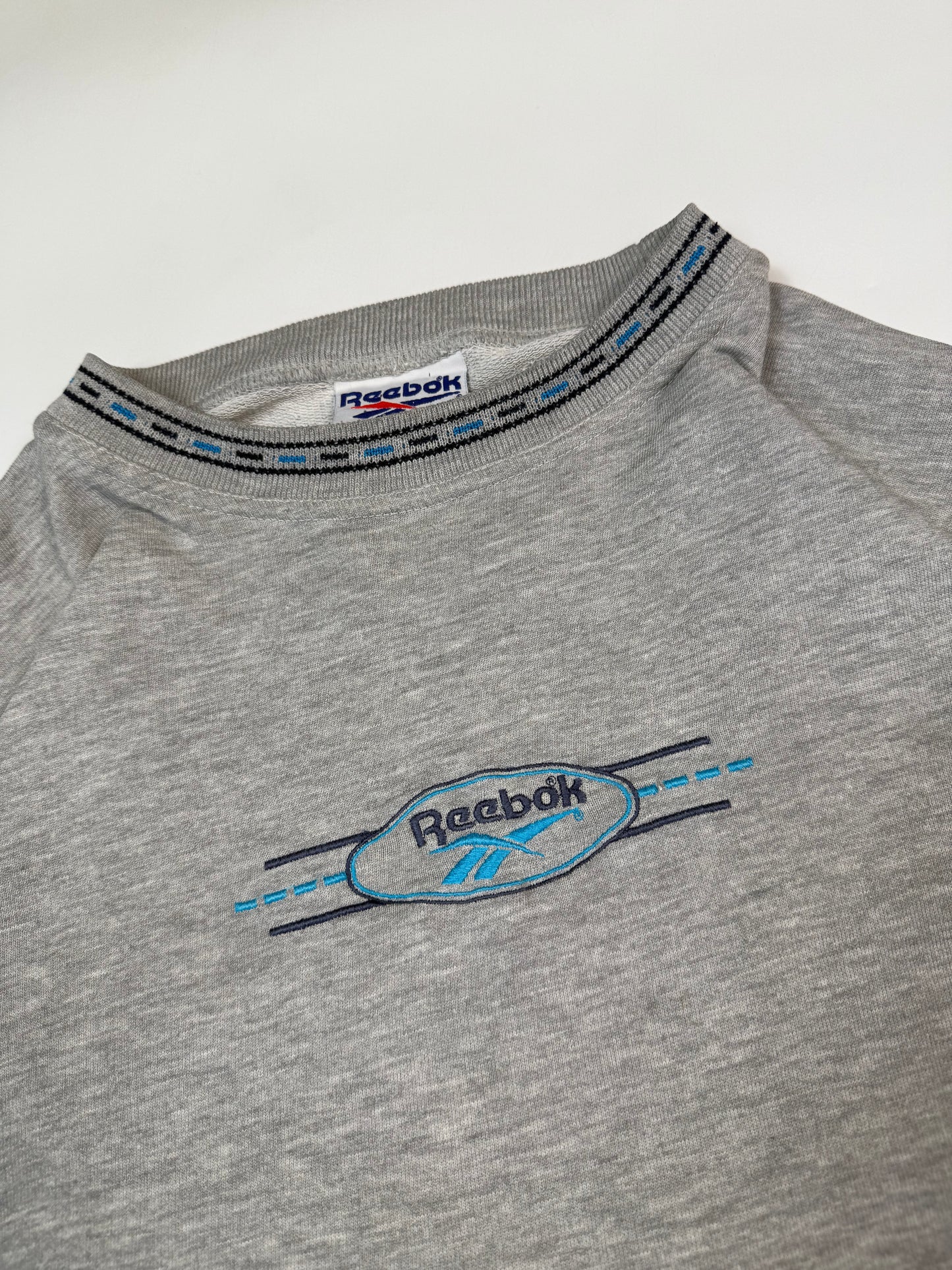 Vintage 90s Reebok centre logo sweatshirt (XL)