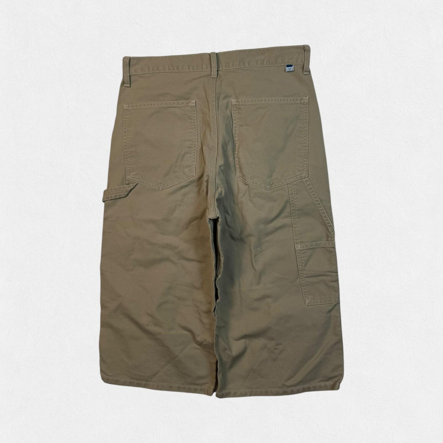 Levi's Strauss & co baggy cargo shorts (W34)