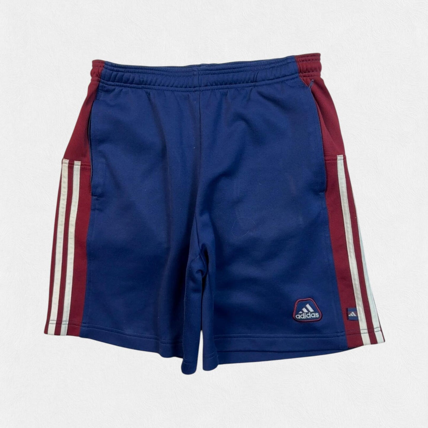 Vintage 90s adidas baggy side stripe sport shorts (L)