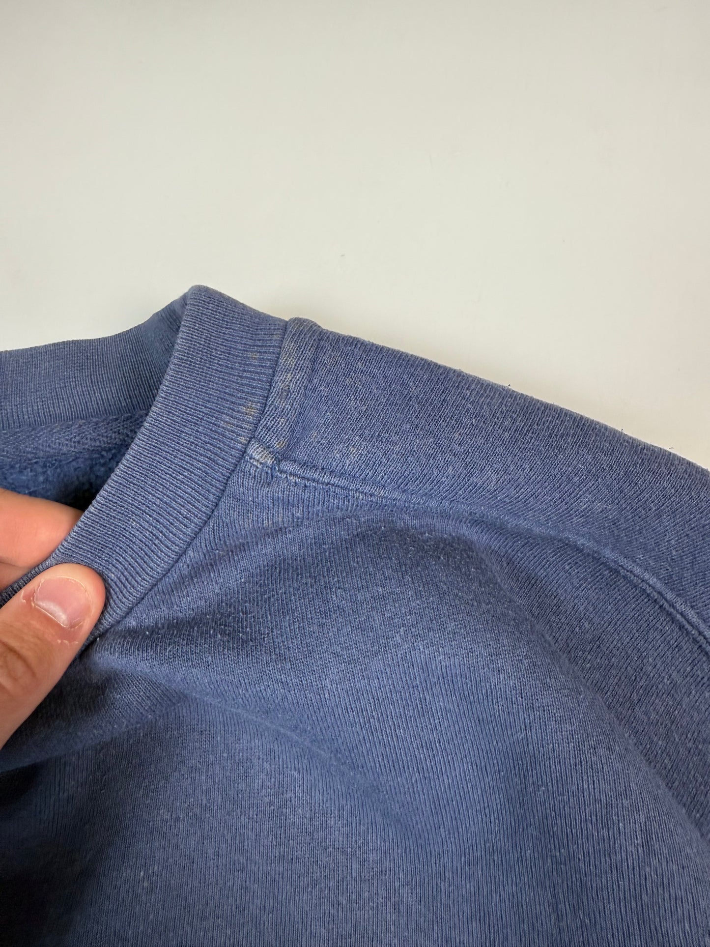 Vintage 90s Nike mini swoosh sweatshirt (L)