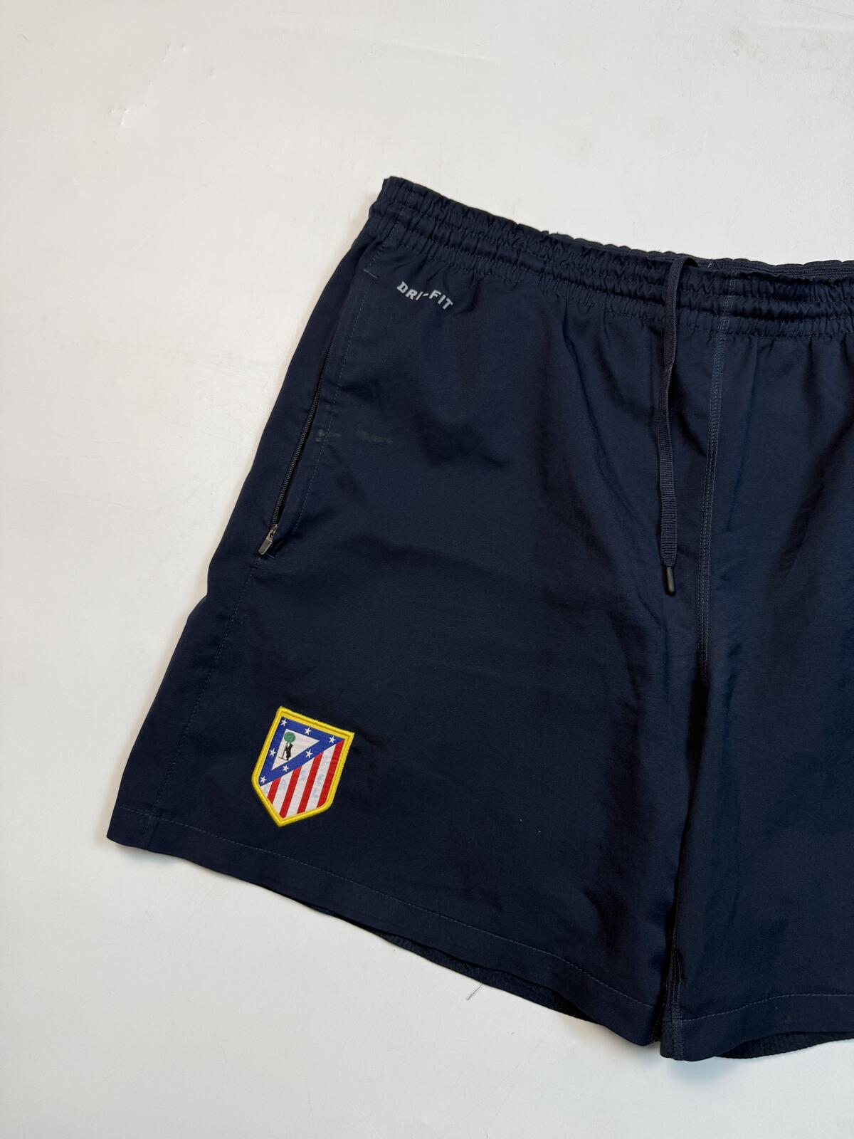 Atletico Madrid 2011/12 Nike football shorts (M)