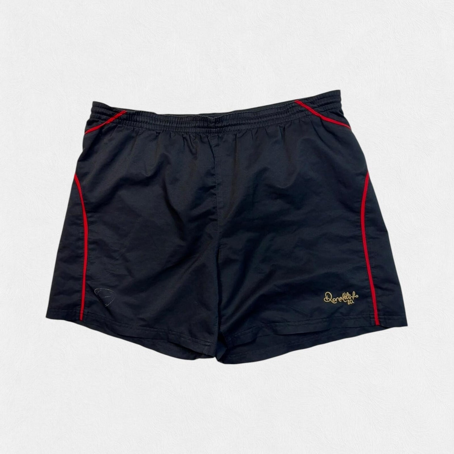 Vintage Nike Ronaldinho football baggy sport shorts (L)