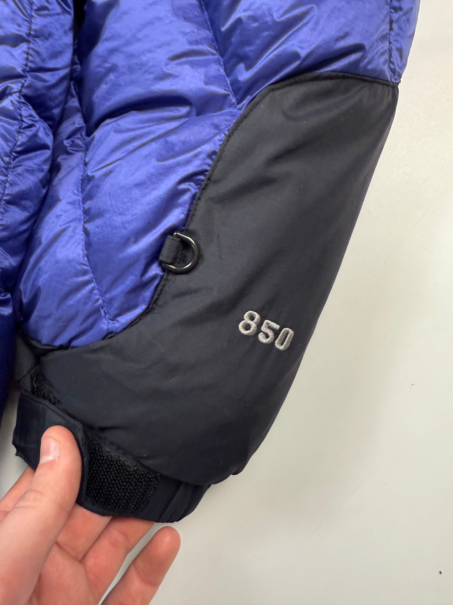Vintage The North face 850 summit series baltoro puffer jacket (M)