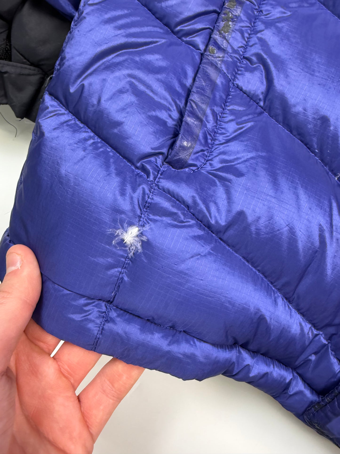 Vintage The North face 850 summit series baltoro puffer jacket (M)