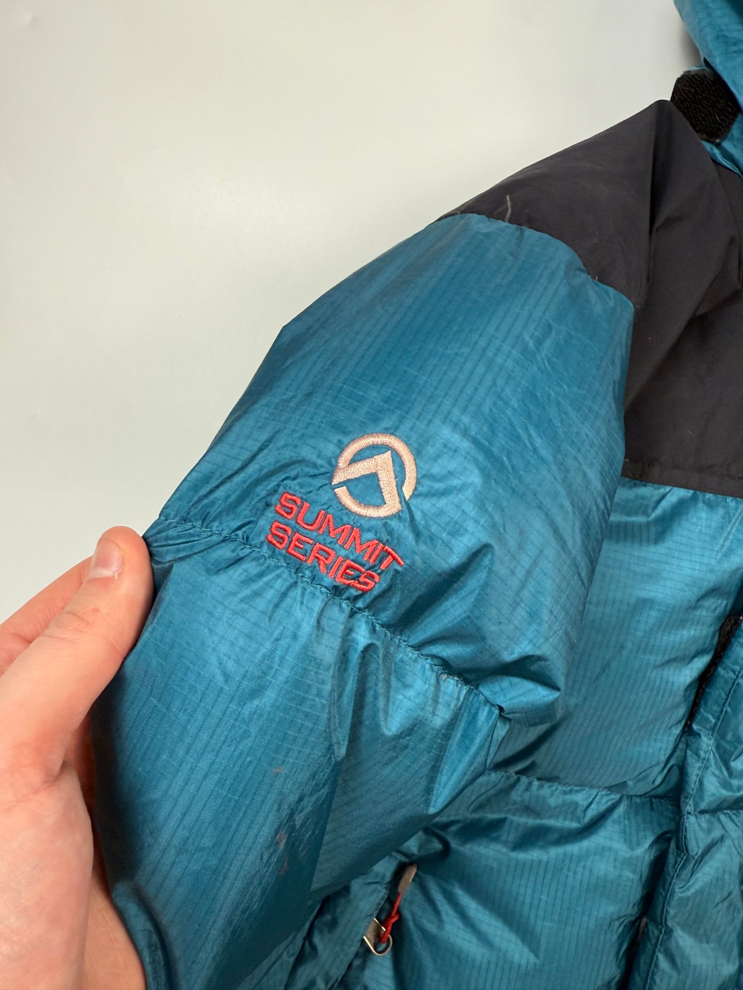 Vintage The North Face baltoro 700 hooded puffer jacket (M)