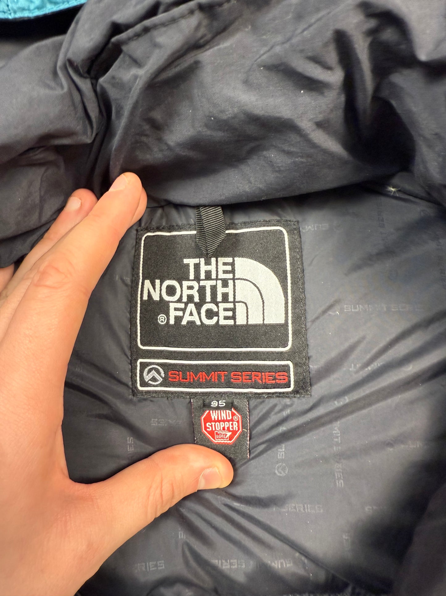 Vintage The North Face baltoro 700 hooded puffer jacket (M)