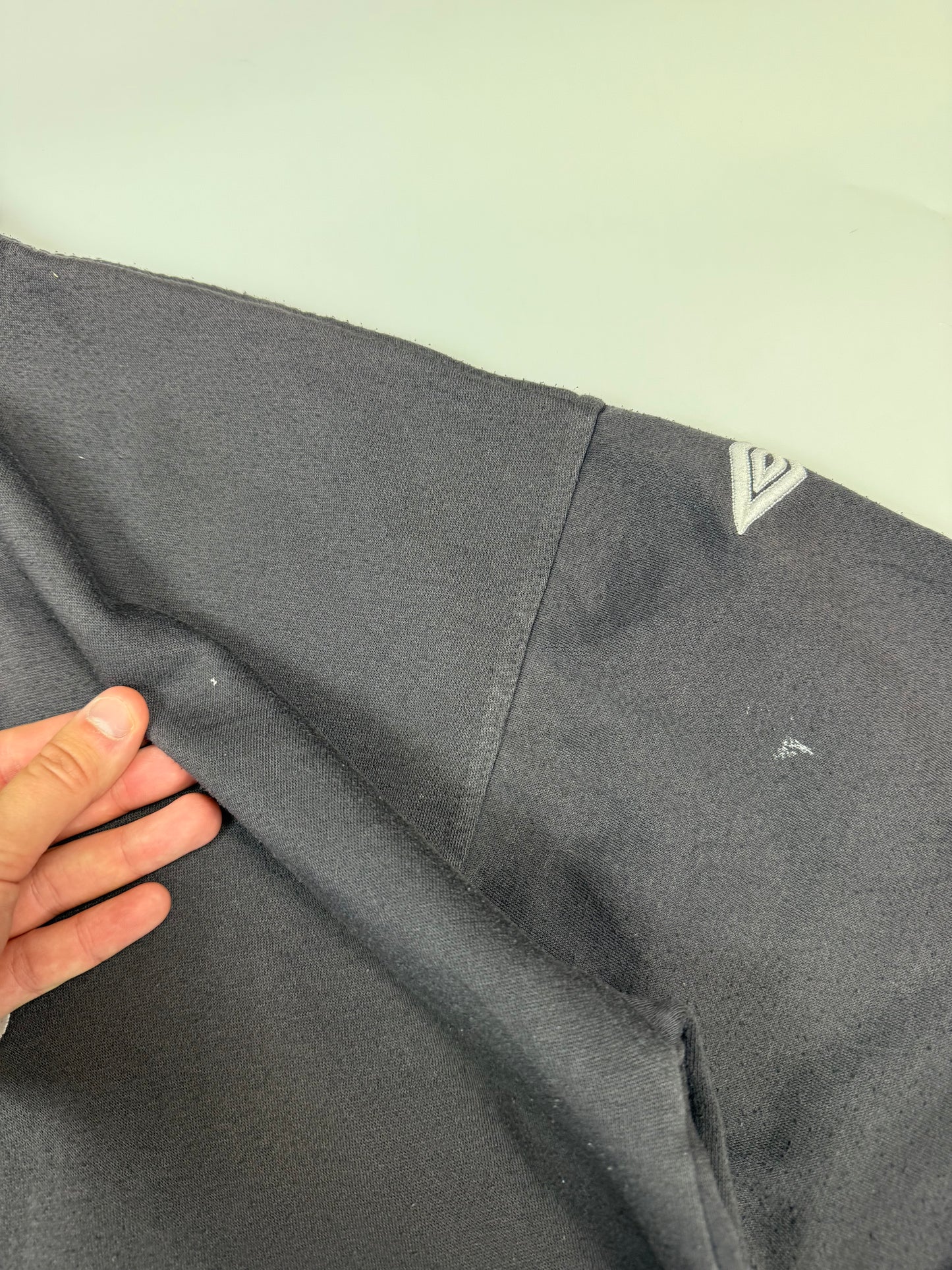 Vintage 90s Umbro centre logo sweatshirt (XL)