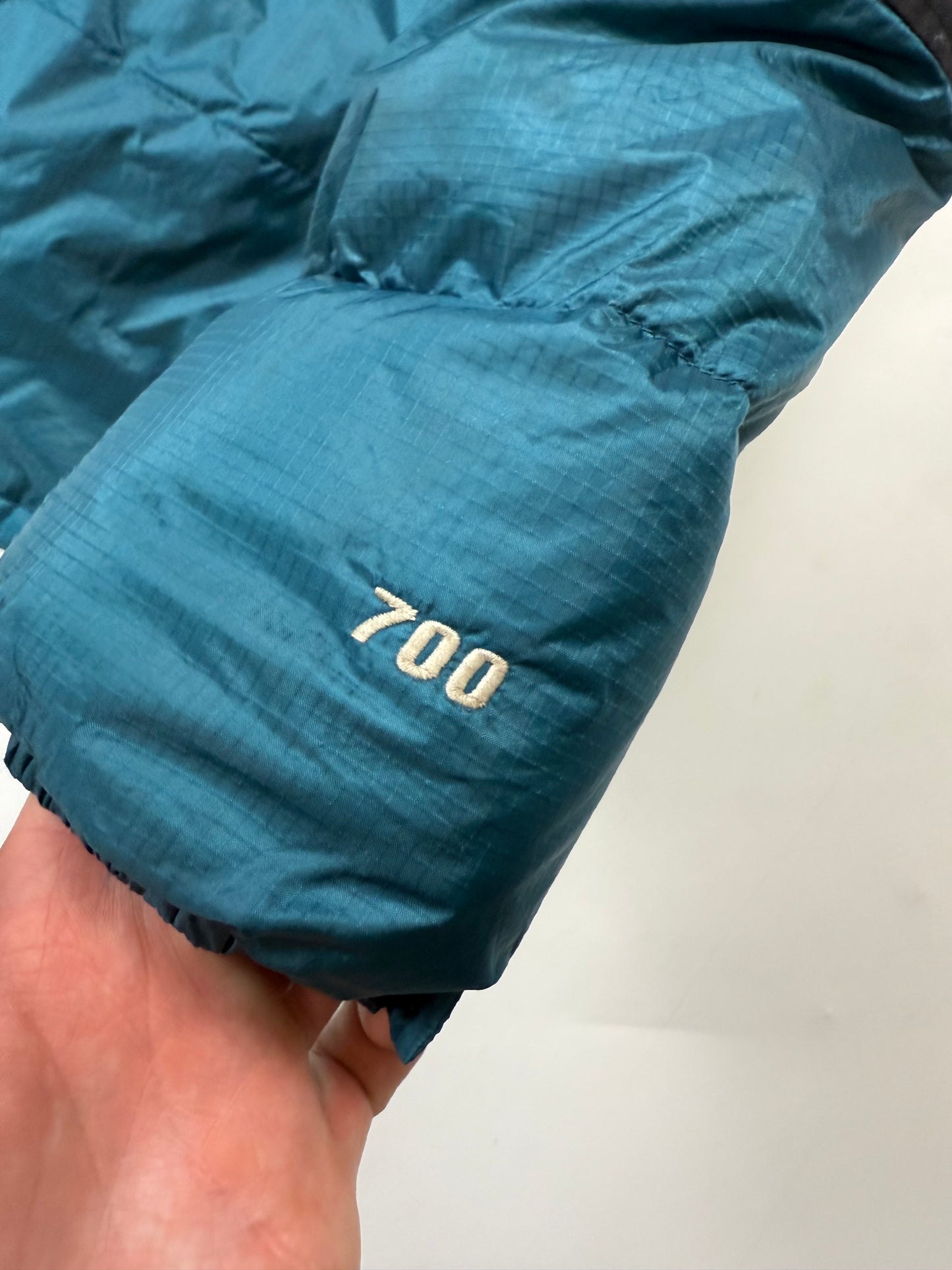 Vintage The North Face baltoro 700 hooded puffer jacket (M)
