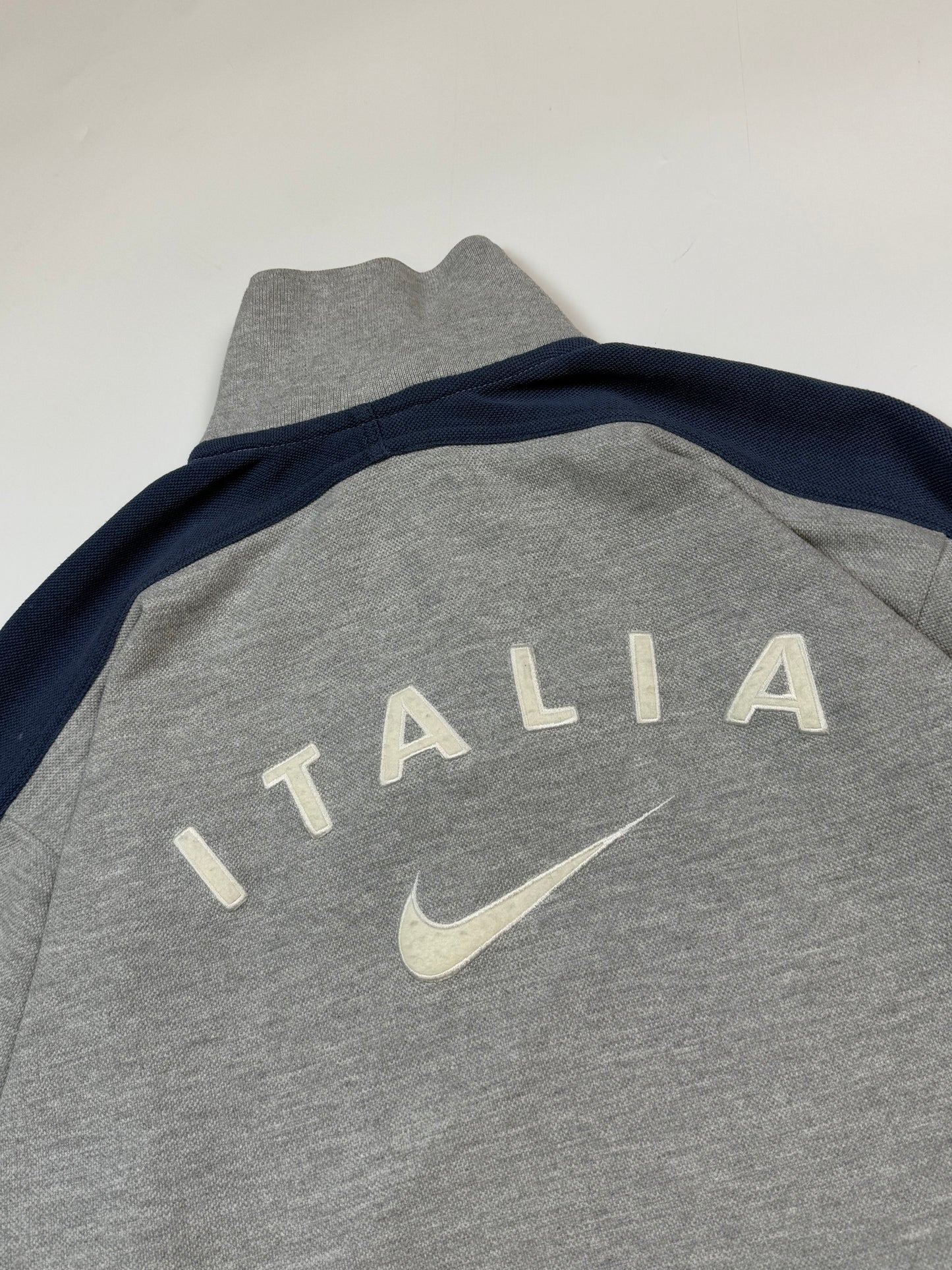 Vintage 90s Italy Nike spell out quarter zip sweatshirt (M)