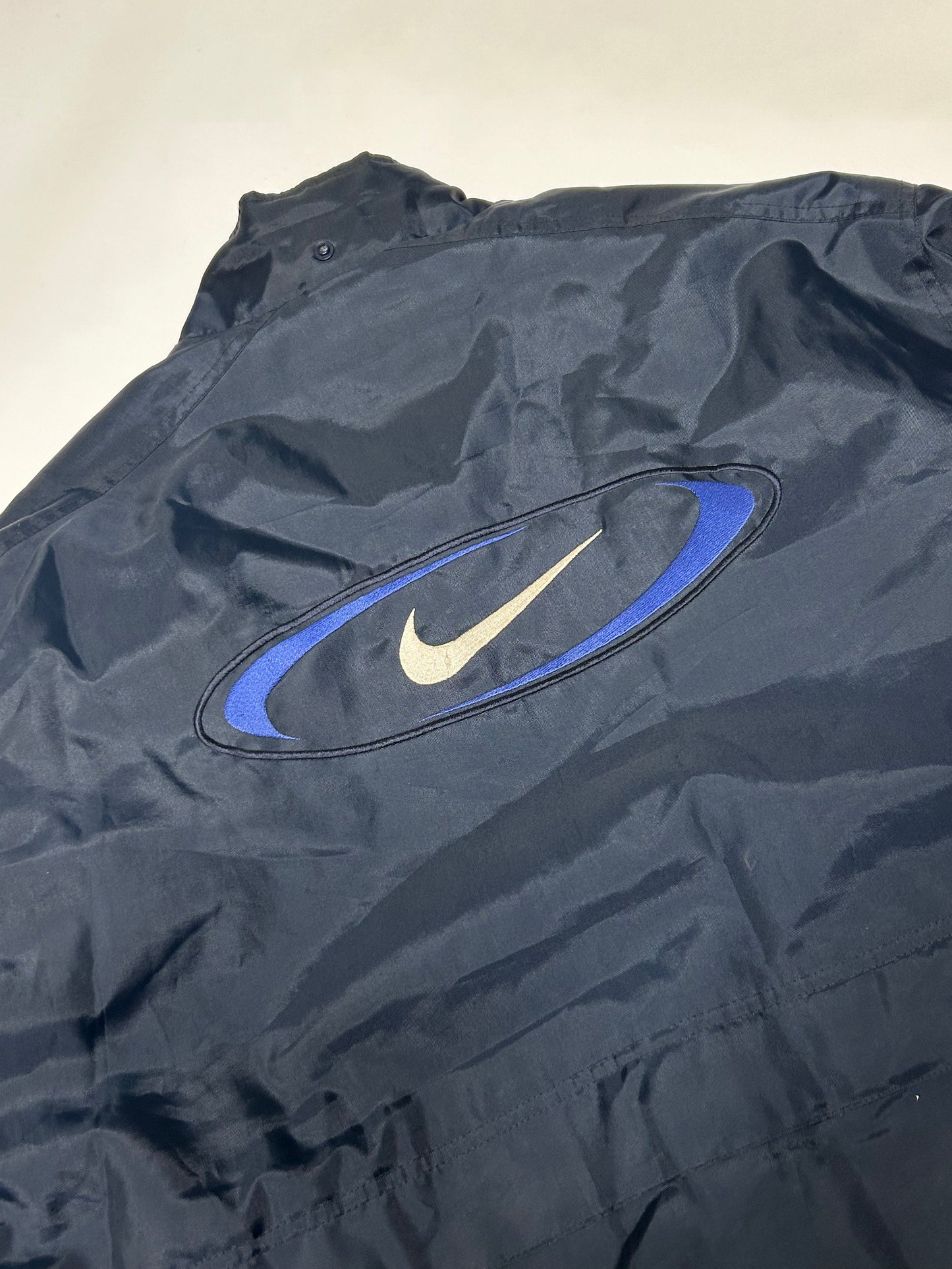 Vintage 90s Nike backswoosh jacket (L)