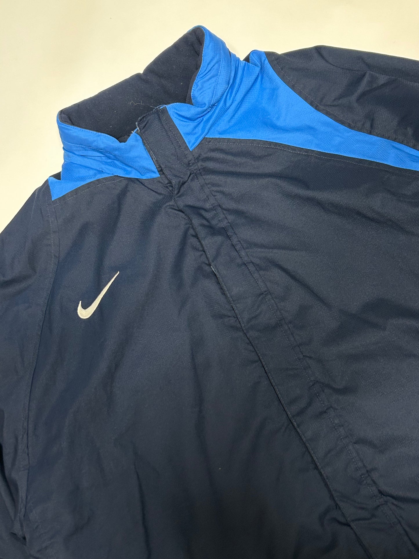 Vintage Nike puffer jacket (XL)