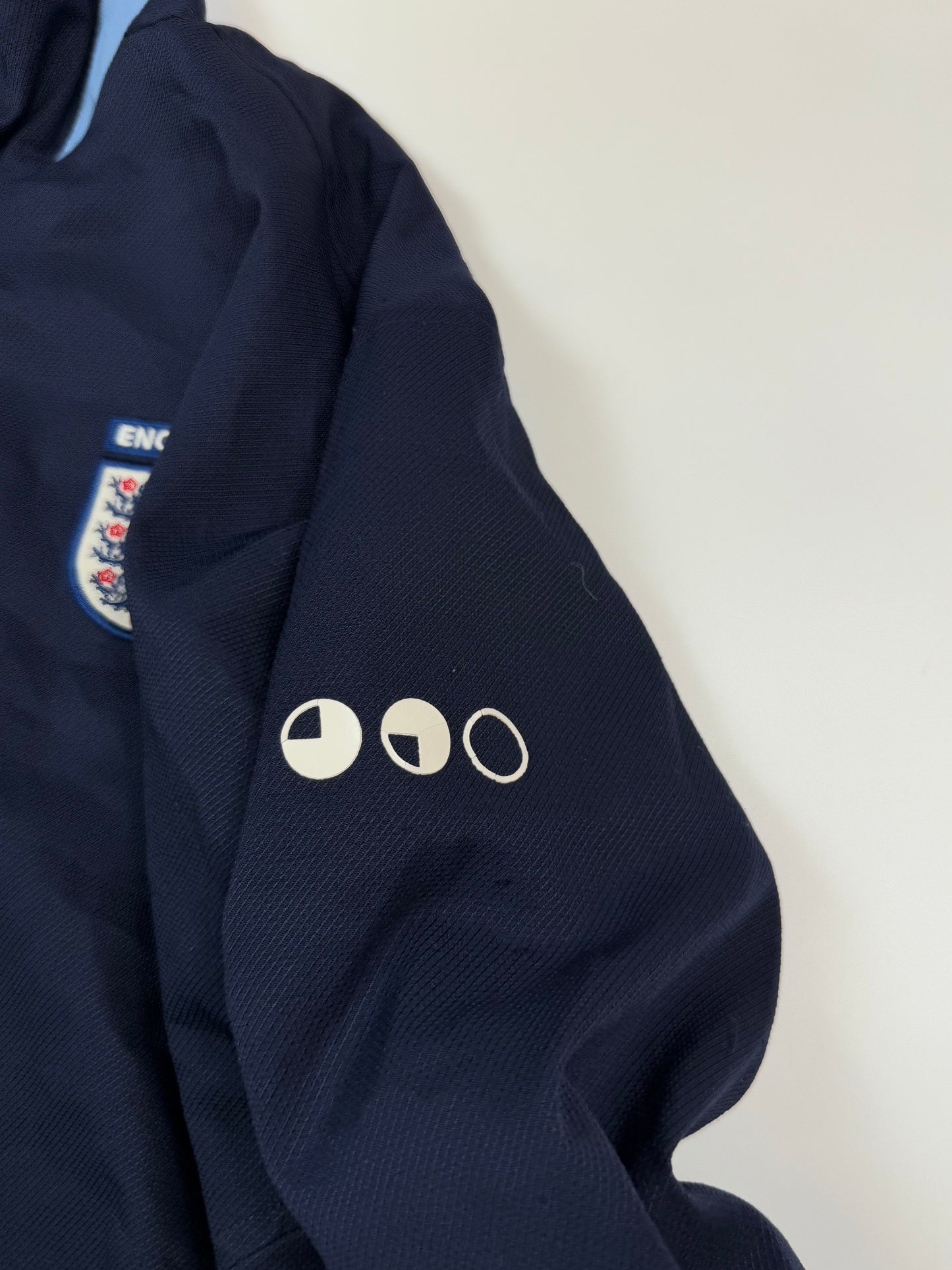 Vintage England 2002-04 Umbro track jacket (XL)