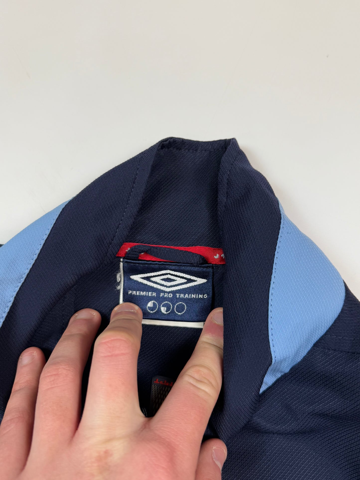 Vintage England 2002-04 Umbro track jacket (XL)