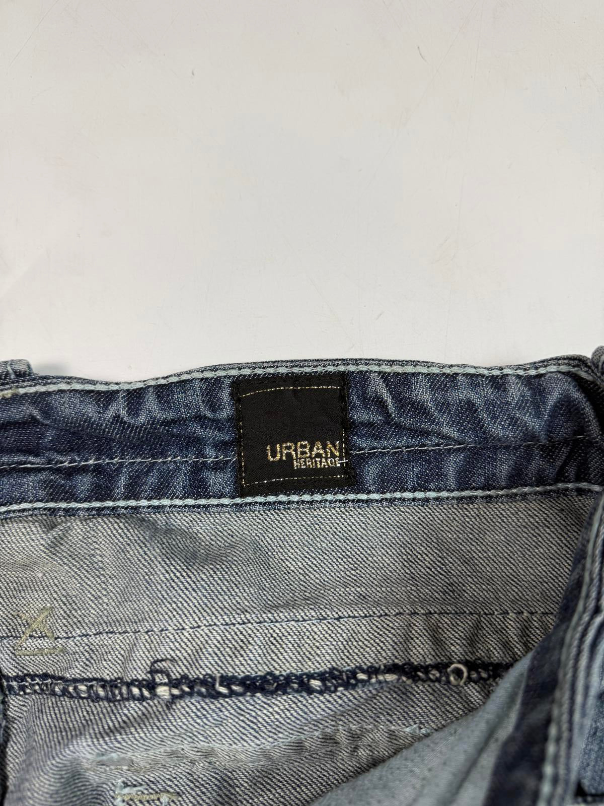 Vintage Y2K baggy hip hop Jeans (W36)