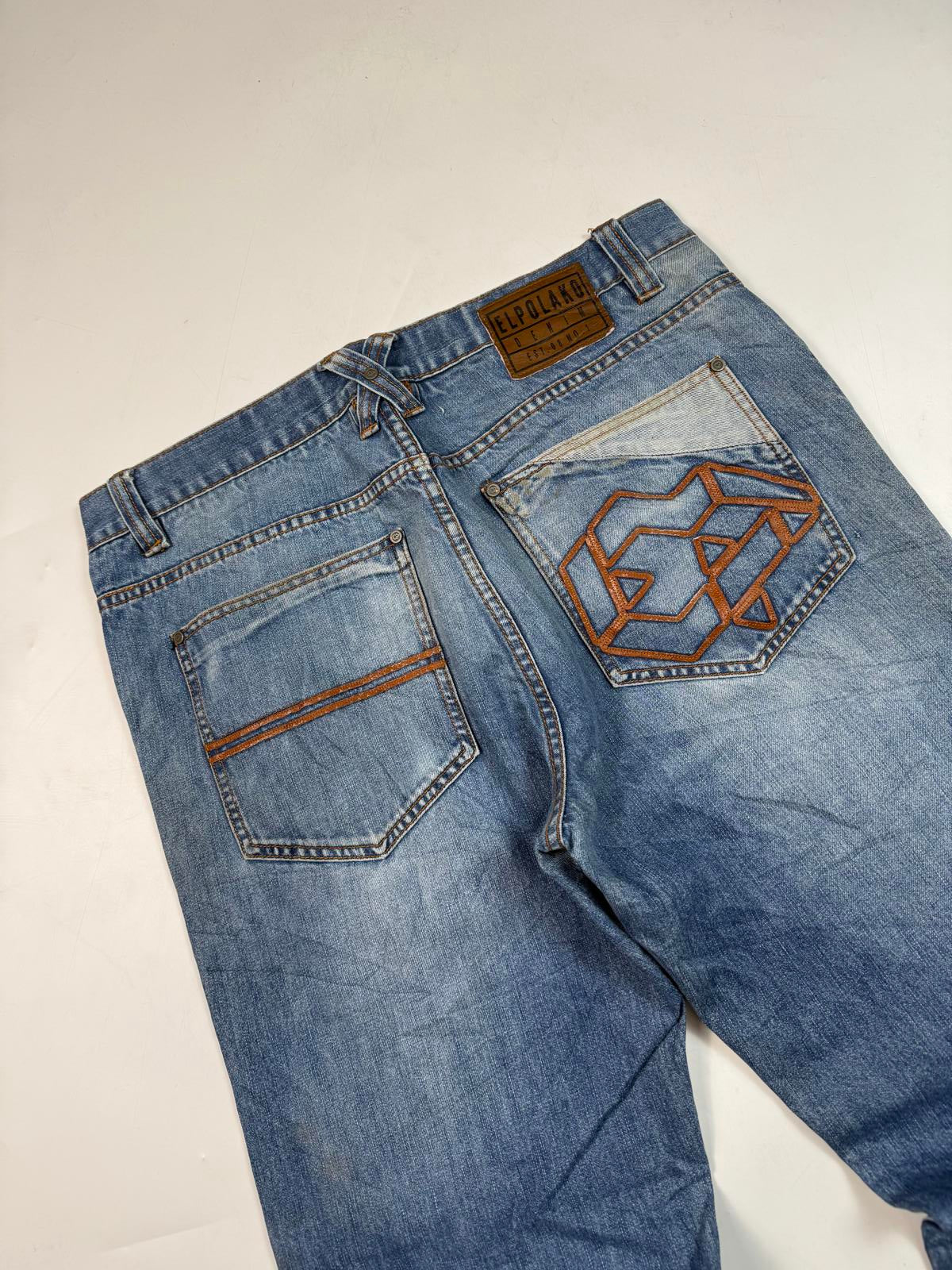 Vintage Y2K baggy hip hop Jeans (W38)