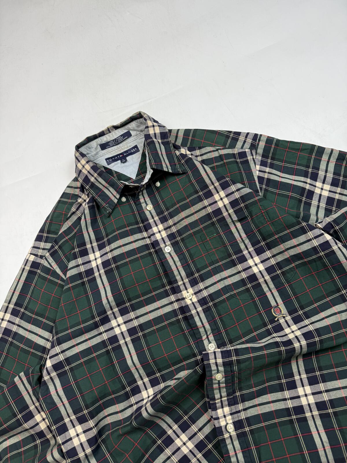 Vintage Tommy Hilfiger checkered button up shirt (L)