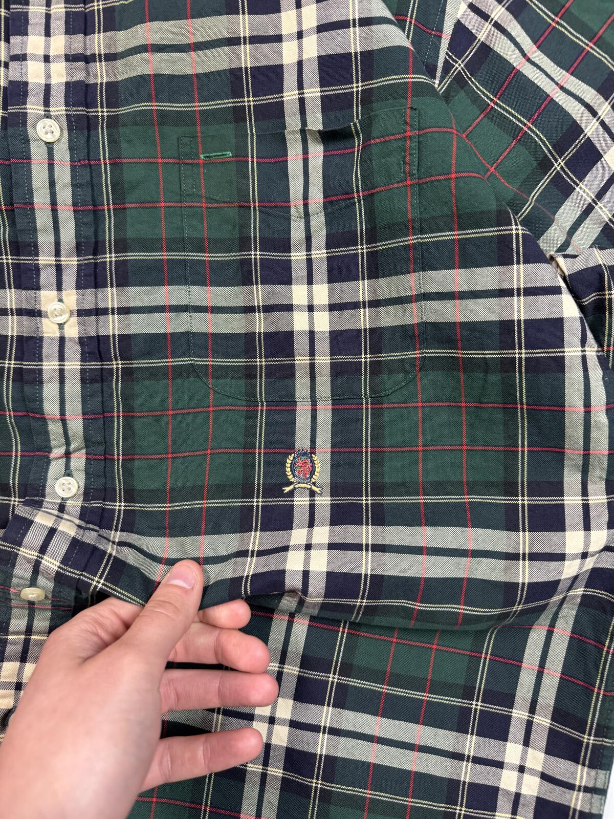 Vintage Tommy Hilfiger checkered button up shirt (L)