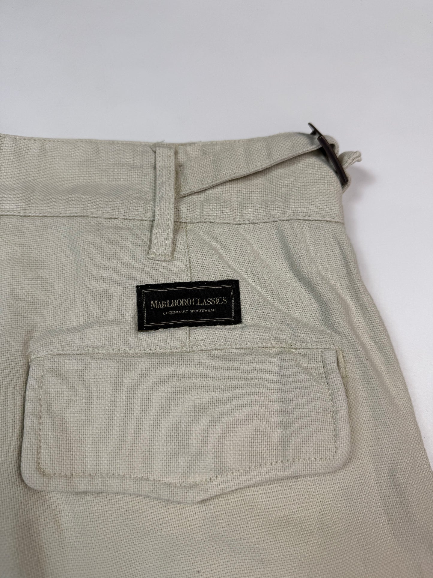 Vintage Marlboro classics baggy cargo shorts (W34)
