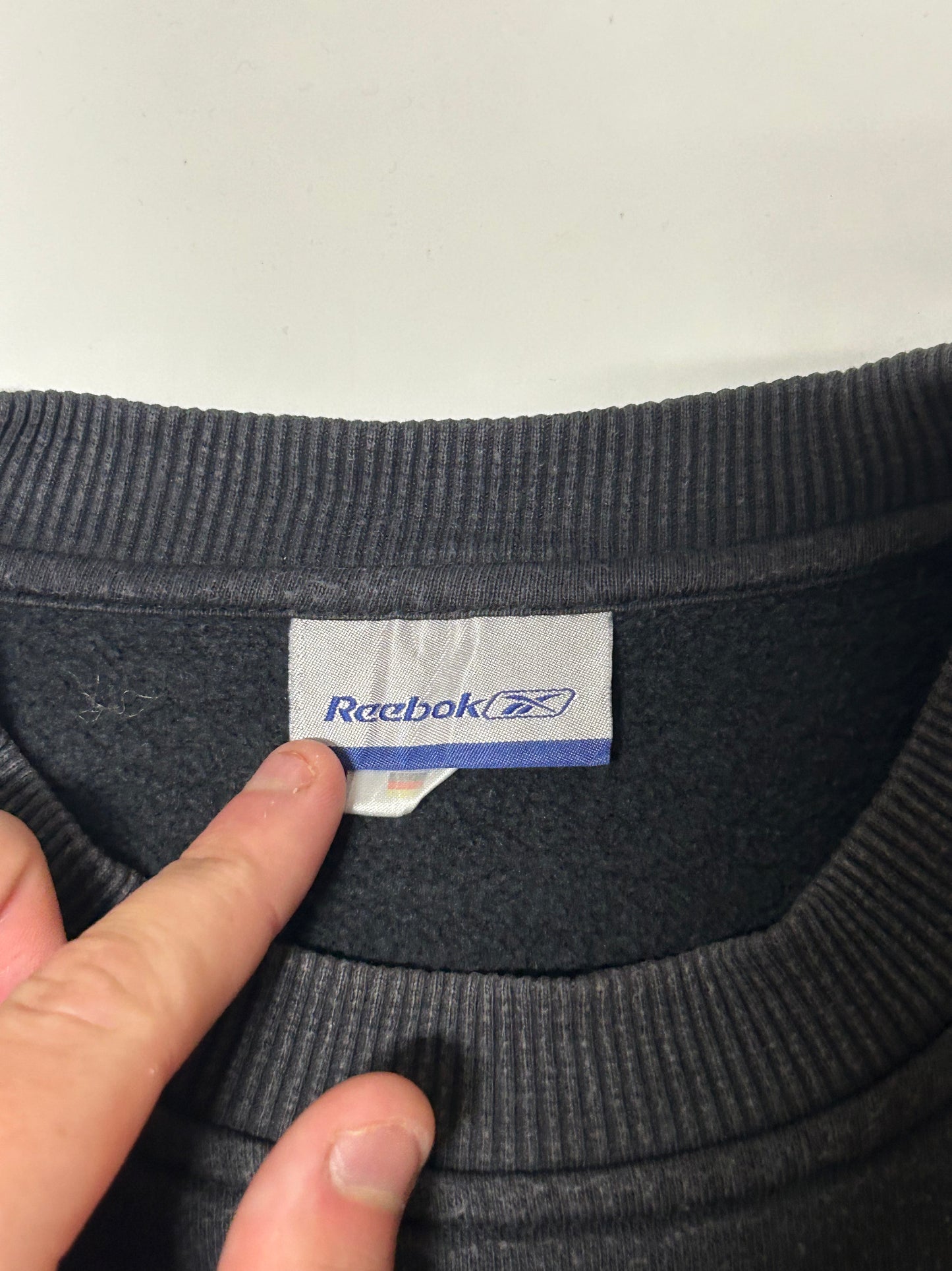 Vintage Reebok small logo sweatshirt (L)