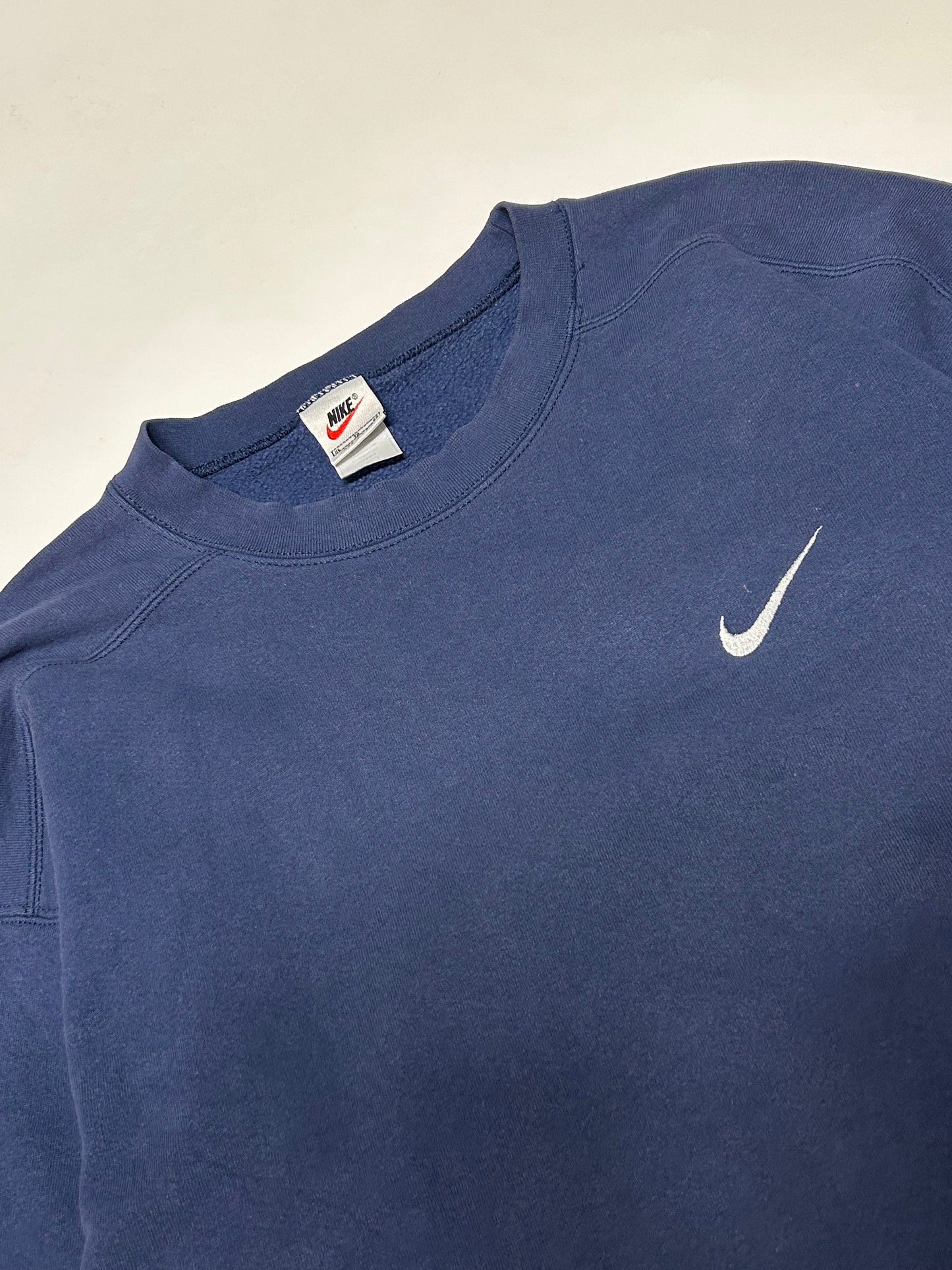 Vintage 90s Nike mini swoosh sweatshirt (XL)