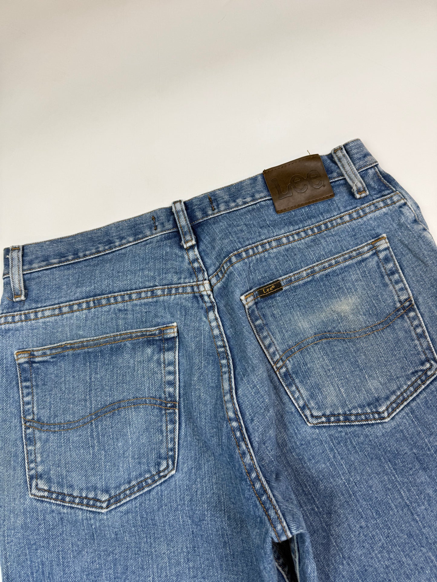 Lee baggy jorts (W33)