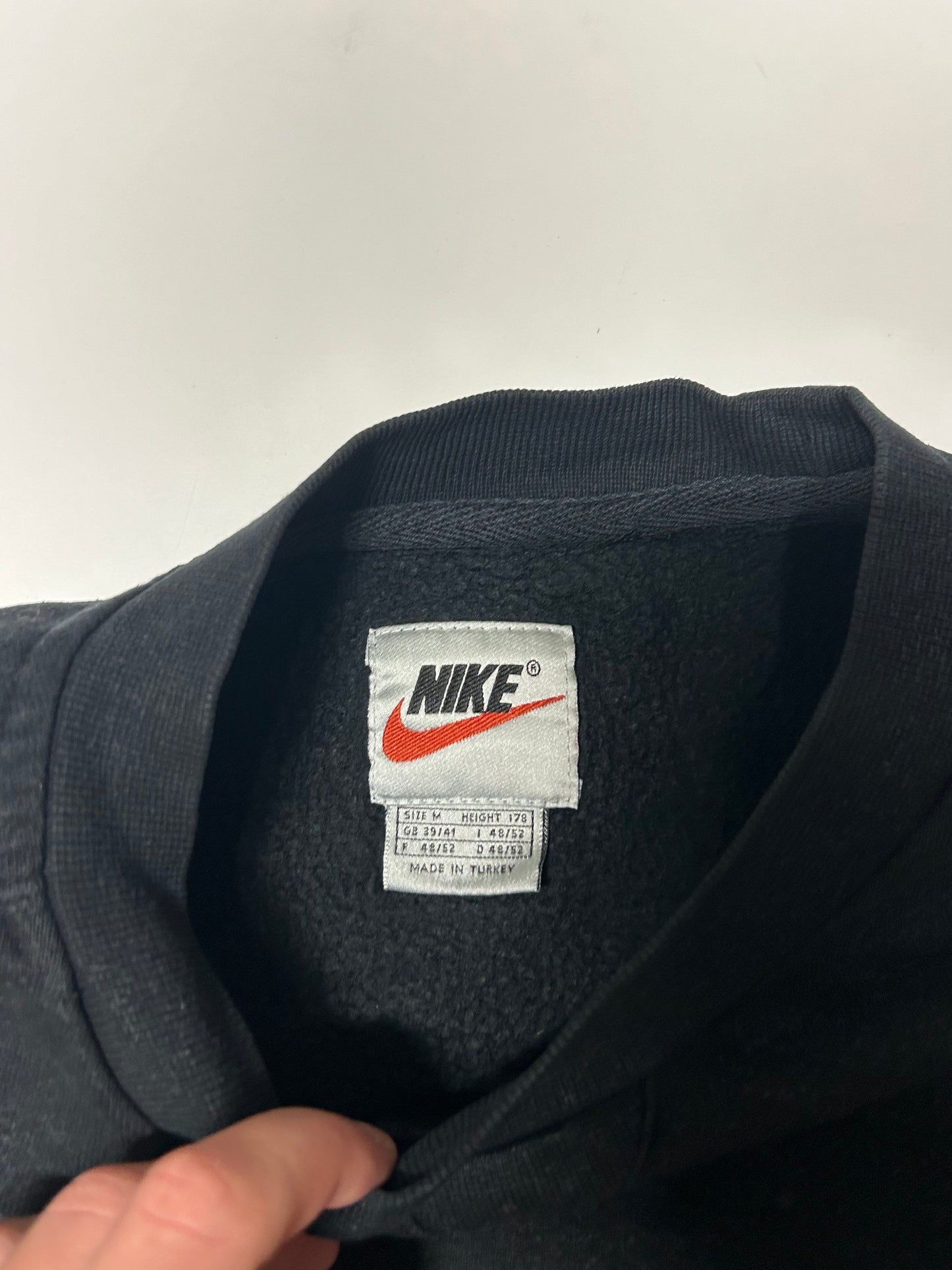 Vintage 90s Nike centre swoosh sweatshirt (M)