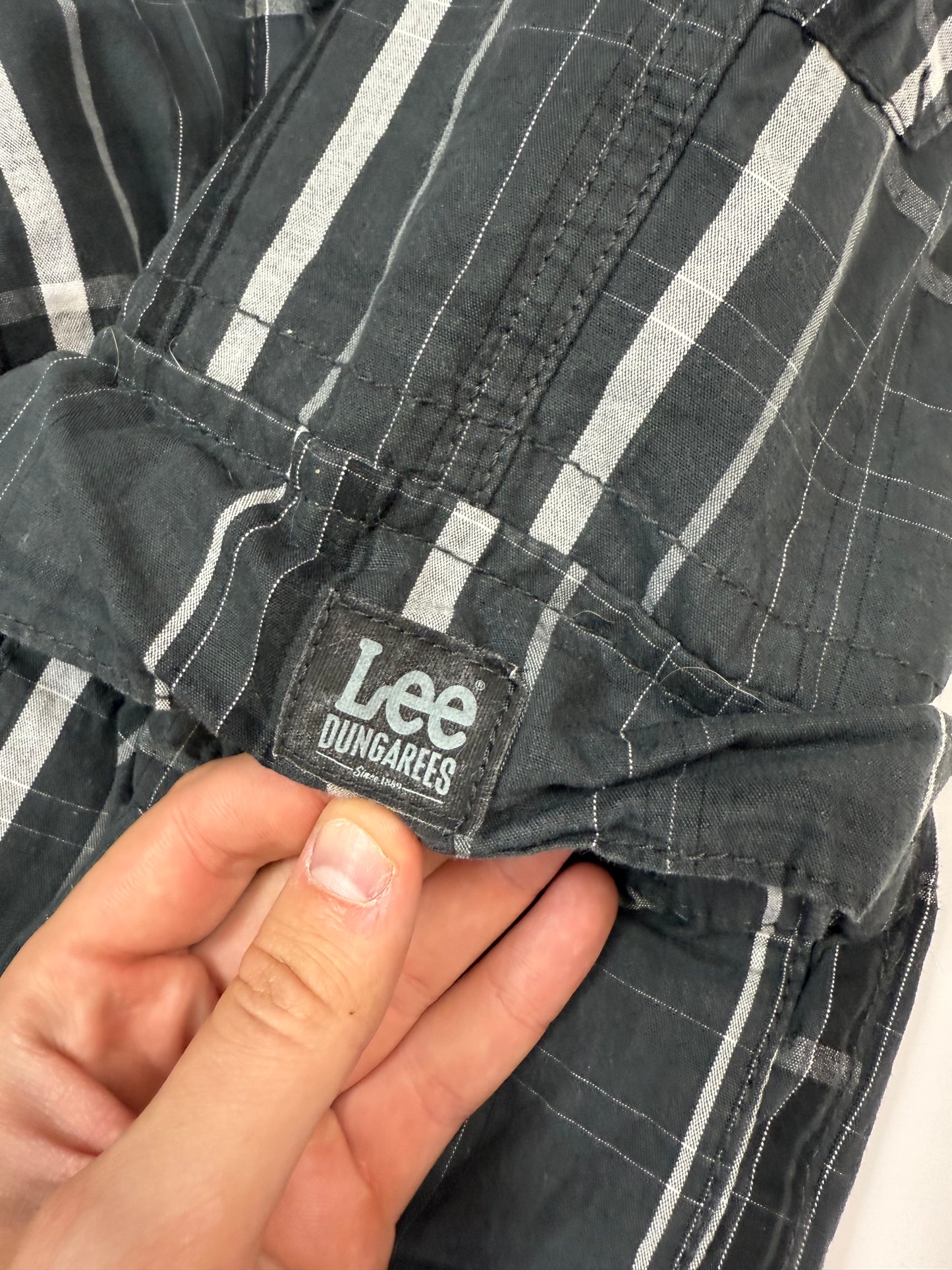 Vintage Lee dungarees baggy checkered cargo shorts (W36)