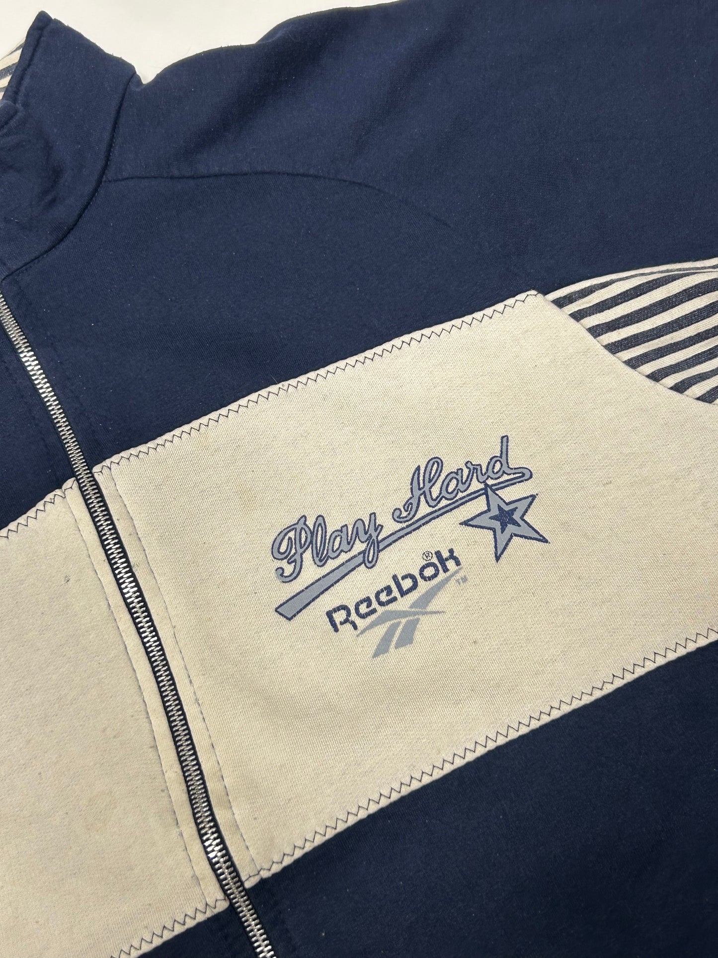 Vintage 90s Reebok full zip sweatshirt (L)